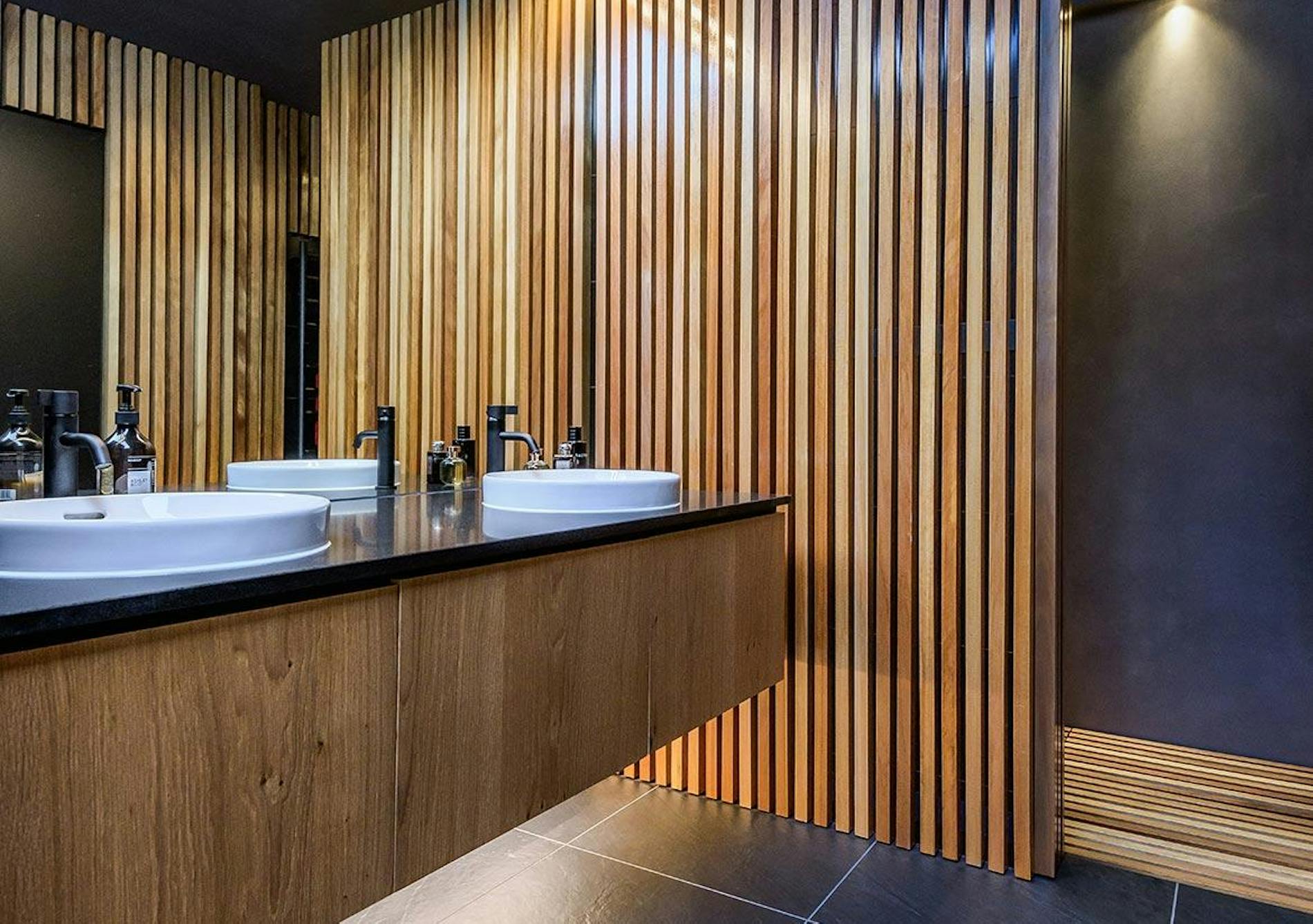 124 Hawthorne Street